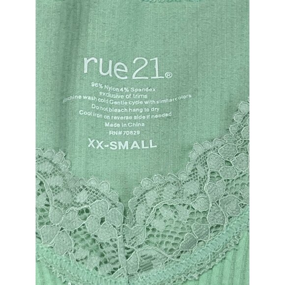 Rue 21 - Women's Short Sleeve Lace V-Neck T-Shirt - Green - XXS - Picture 5 of 12